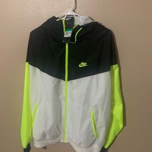 Nike Sportswear Windrunner  - White / Black / Volt